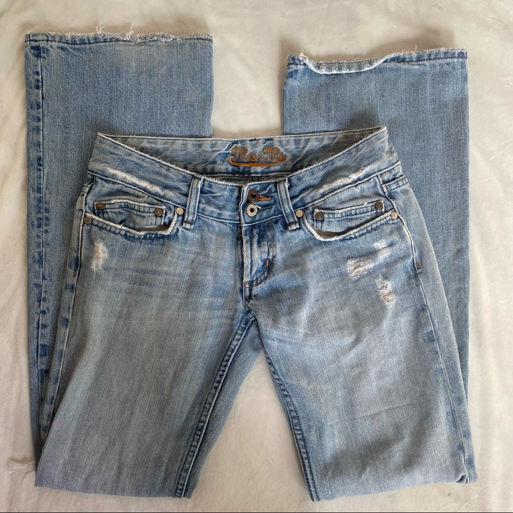 Miss Me low waisted flare jeans